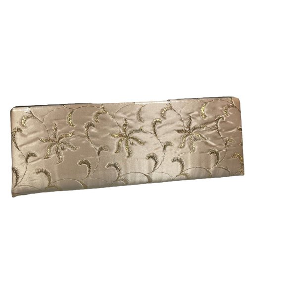 Vintage Clutch Bag Pearl w/ Gold Stitching - Picture 1 of 12